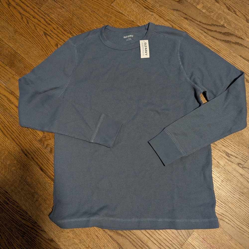 NWT Men Long Sleeve